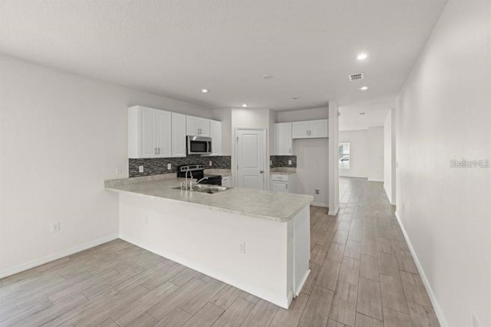 Image No.7-Maison de 4 chambres à vendre à Saint John