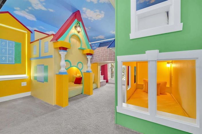 Image No.41-6 Bed House for sale