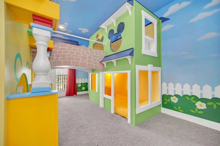 Image No.42-6 Bed House for sale