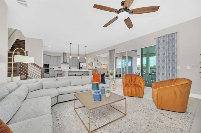 Image No.5-6 Bed House for sale