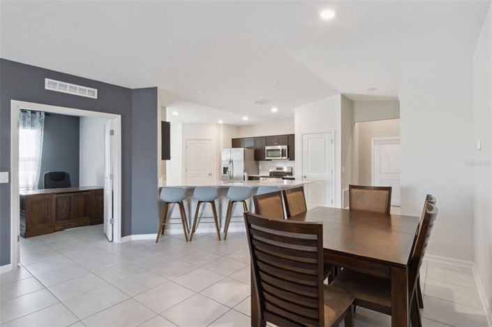 Image No.11-4 Bed House for sale