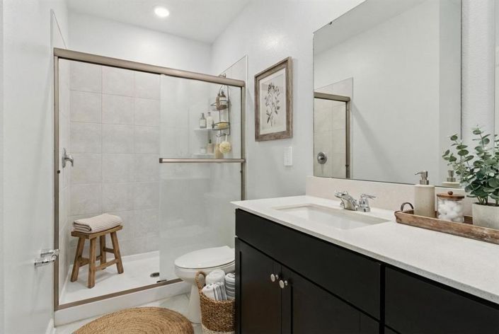 Image No.34-4 Bed House for sale