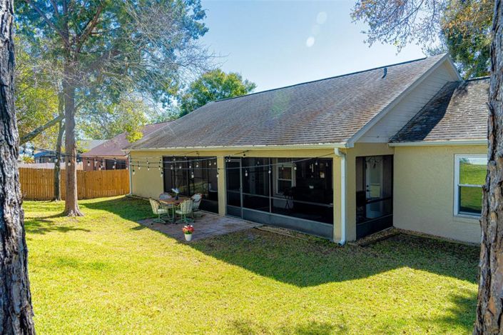 Image No.20-3 Bed House for sale