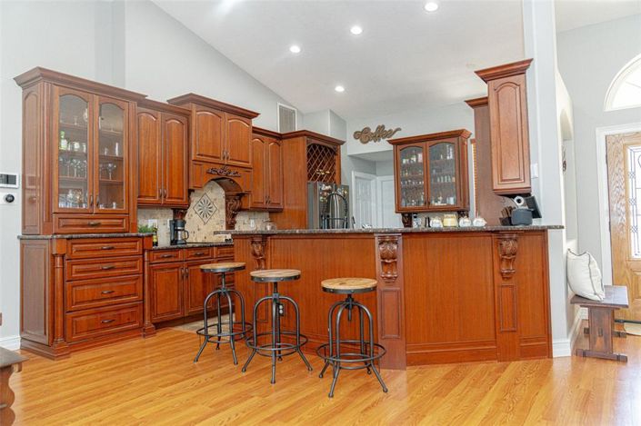 Image No.36-3 Bed House for sale