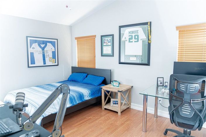 Image No.48-3 Bed House for sale