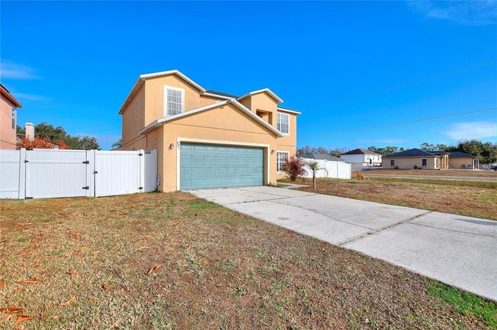 Image No.2-Maison de 4 chambres à vendre à Saint John