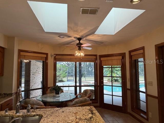 Image No.44-4 Bed House for sale