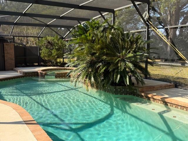 Image No.6-4 Bed House for sale