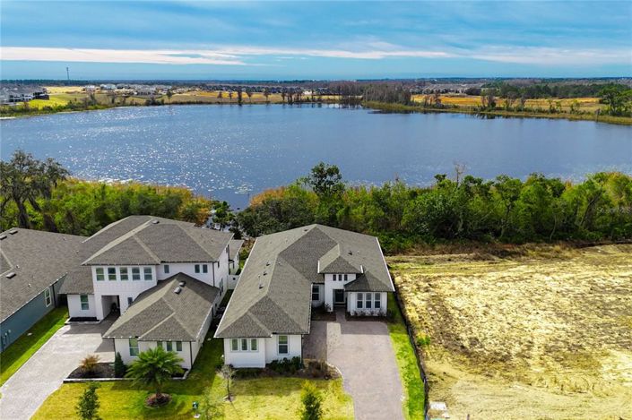 Image No.2-4 Bed House for sale