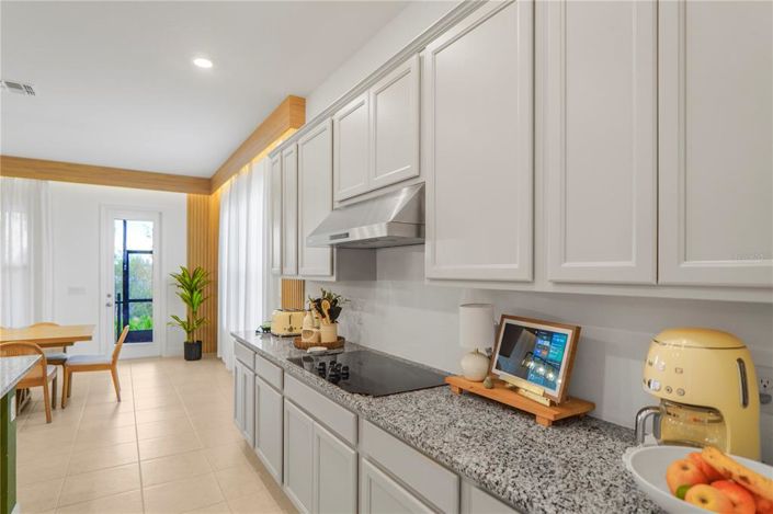 Image No.22-4 Bed House for sale