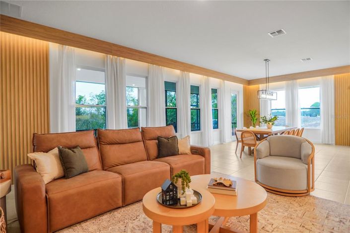 Image No.27-4 Bed House for sale