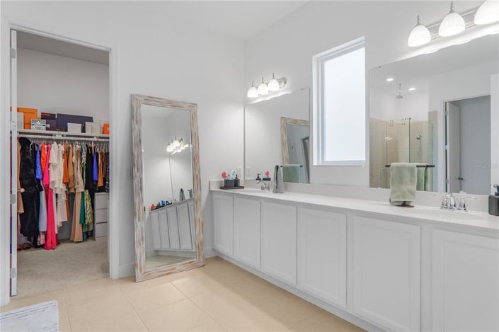 Image No.33-4 Bed House for sale