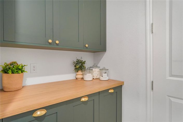 Image No.51-4 Bed House for sale