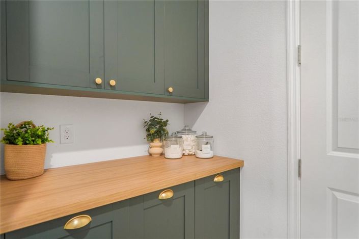 Image No.52-4 Bed House for sale