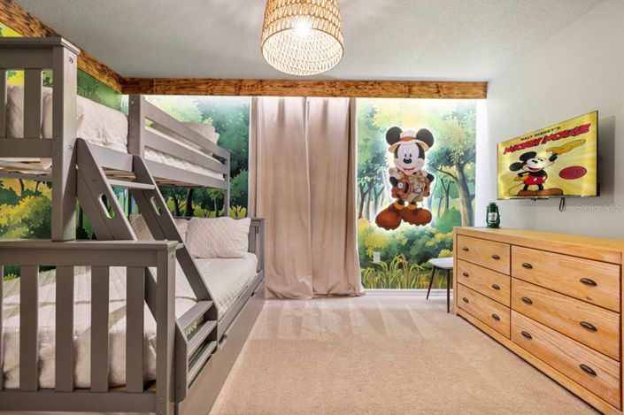 Image No.41-10 Bed House for sale