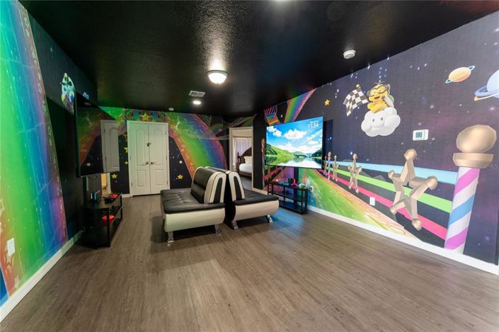 Image No.11-9 Bed House for sale