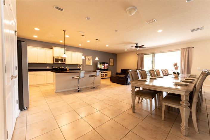 Image No.7-9 Bed House for sale