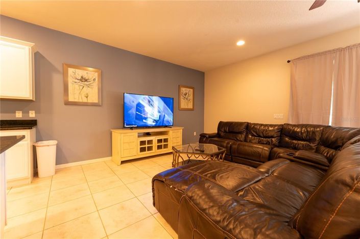 Image No.9-9 Bed House for sale