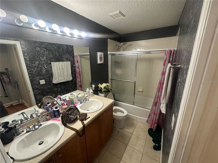 Image No.21-5 Bed House for sale