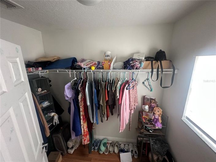 Image No.23-5 Bed House for sale