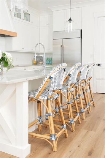 Image No.10-4 Bed House for sale