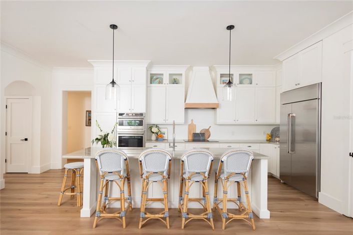 Image No.18-4 Bed House for sale