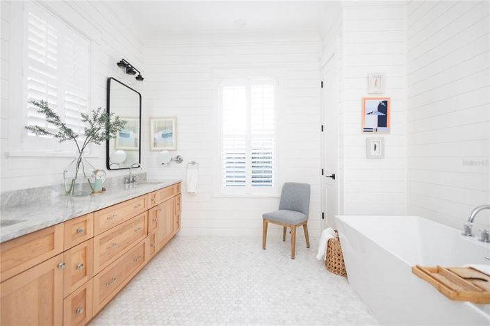 Image No.34-4 Bed House for sale