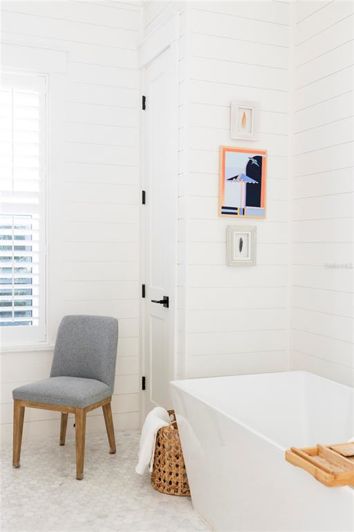 Image No.35-4 Bed House for sale