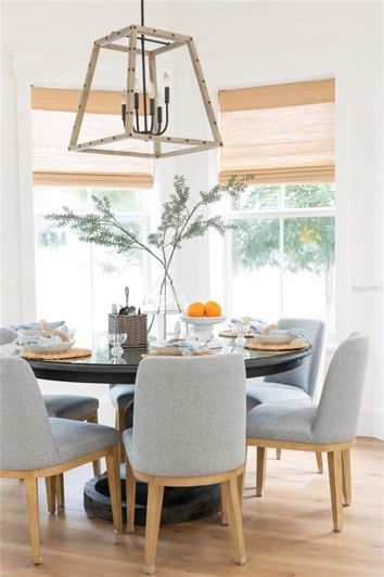 Image No.7-4 Bed House for sale