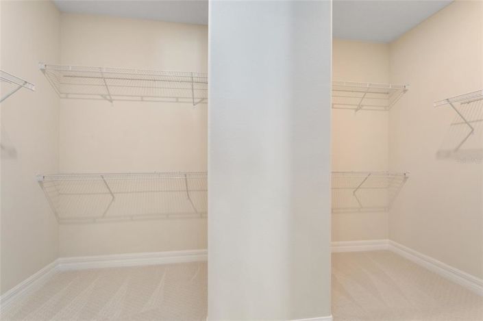 Image No.21-6 Bed House for sale