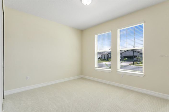 Image No.22-6 Bed House for sale