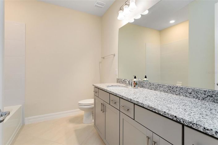 Image No.23-6 Bed House for sale