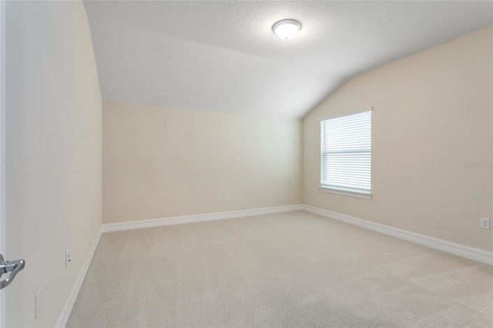 Image No.27-6 Bed House for sale