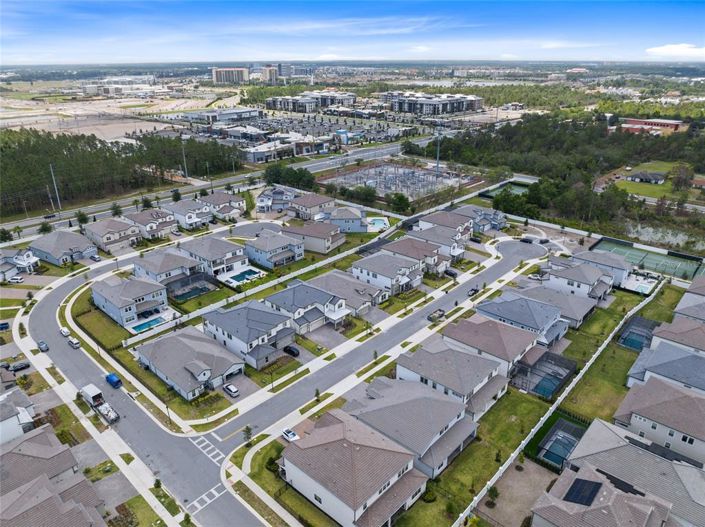 Image No.44-6 Bed House for sale