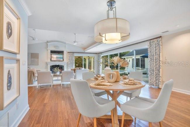 Image No.25-4 Bed House for sale