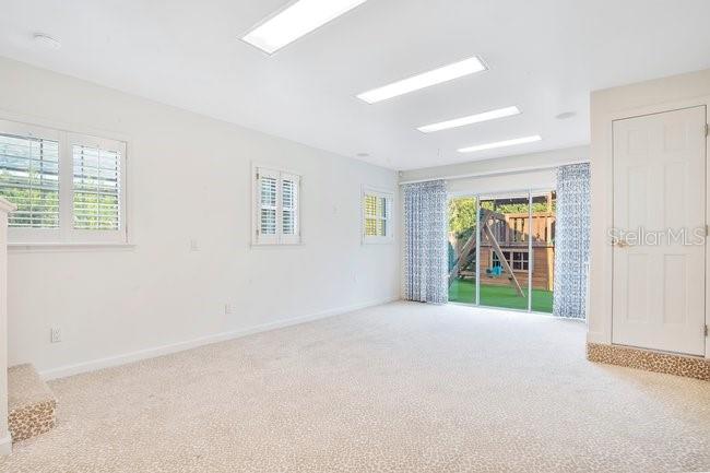 Image No.44-4 Bed House for sale