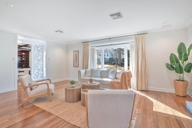 Image No.7-4 Bed House for sale