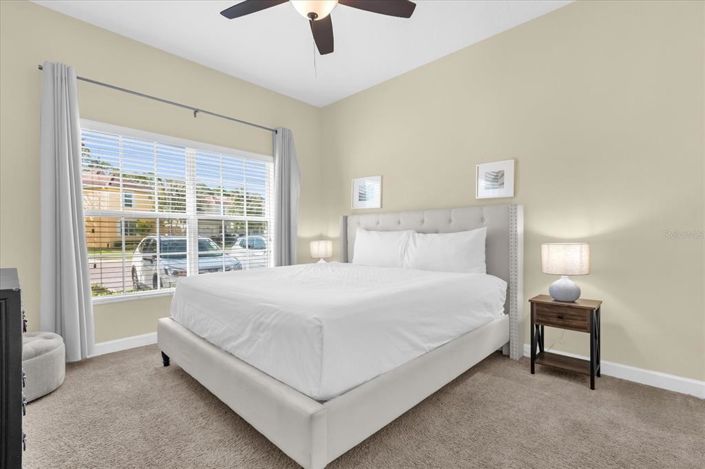 Image No.20-4 Bed Townhouse for sale