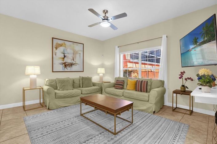 Image No.9-4 Bed Townhouse for sale