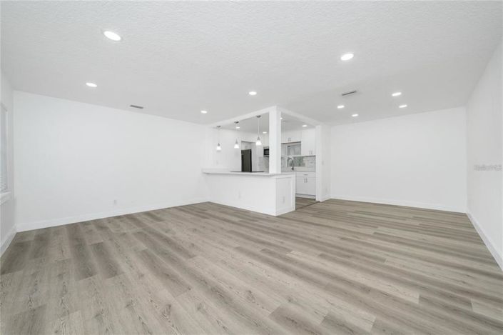 Image No.6-Maison de 4 chambres à vendre à Saint John