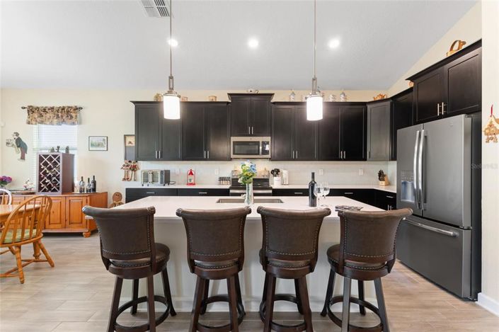 Image No.6-4 Bed House for sale