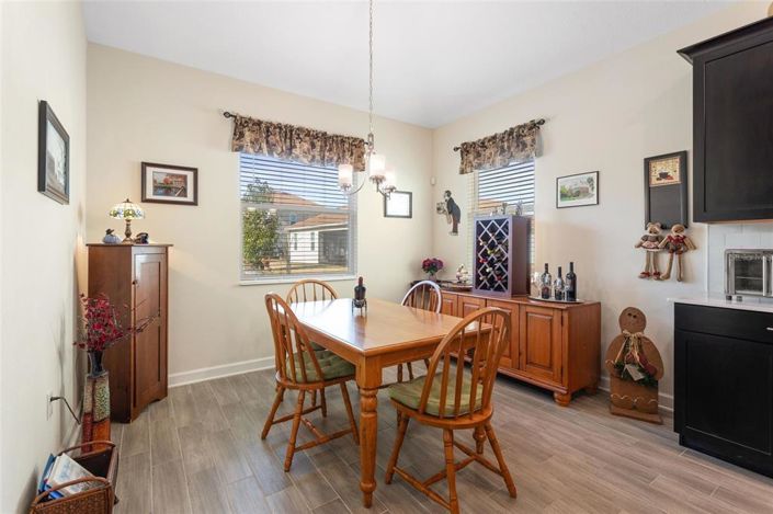 Image No.8-4 Bed House for sale