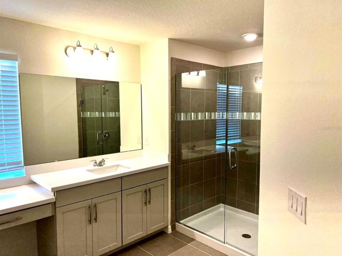 Image No.4-Maison de 4 chambres à vendre à Saint John