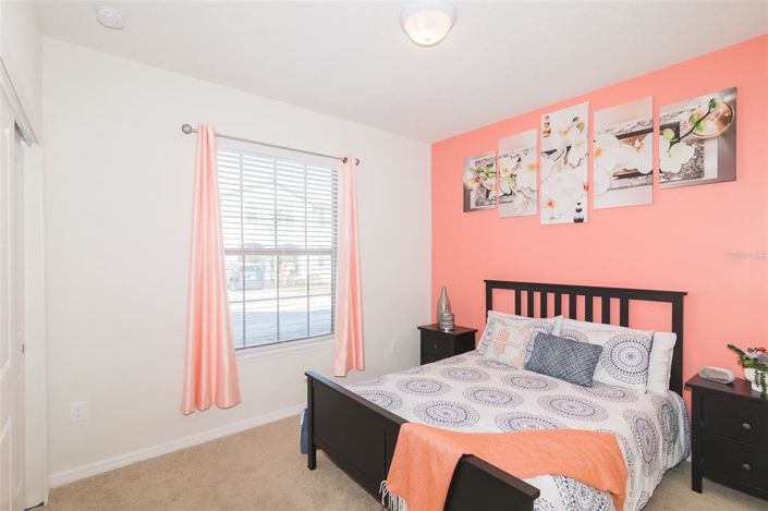 Image No.15-5 Bed Townhouse for sale