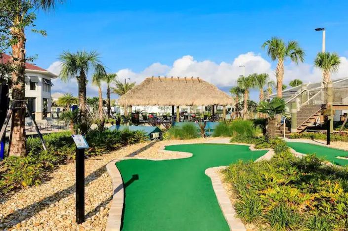 Image No.32-5 Bed Townhouse for sale