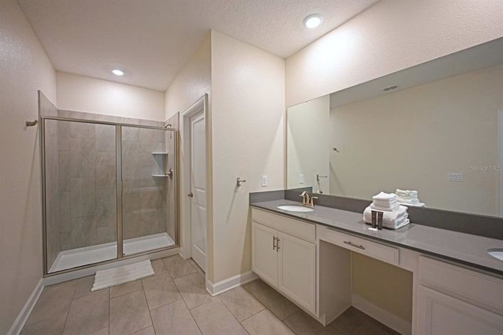 Image No.4-5 Bed Townhouse for sale