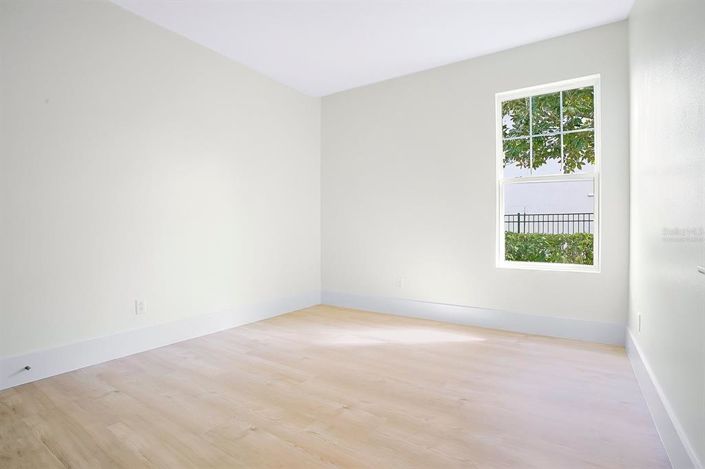 Image No.32-Maison de 5 chambres à vendre à Saint John