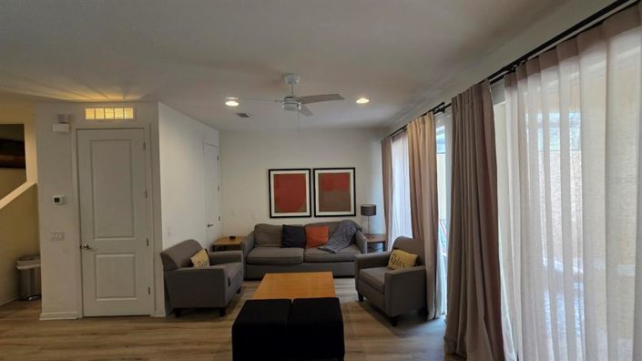 Image No.24-2 Bed Townhouse for sale