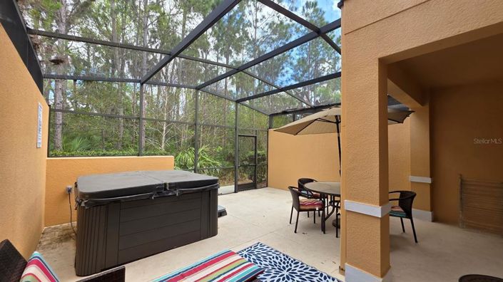 Image No.40-2 Bed Townhouse for sale