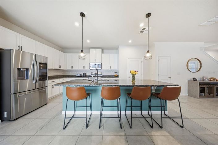 Image No.12-3 Bed House for sale